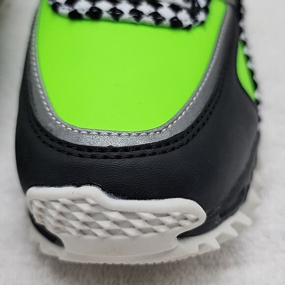 ASOS DESIGN × CHRISTIAN COWAN CHUNKY TRAINERS LADIES 6 NEON GREEN REFLECTIVE - Picture 4 of 16